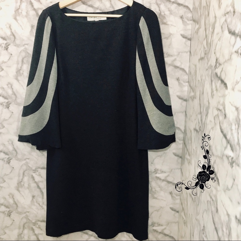 Trina Turk Hijinx Mod 60s Bell Sleeve Shift Dress